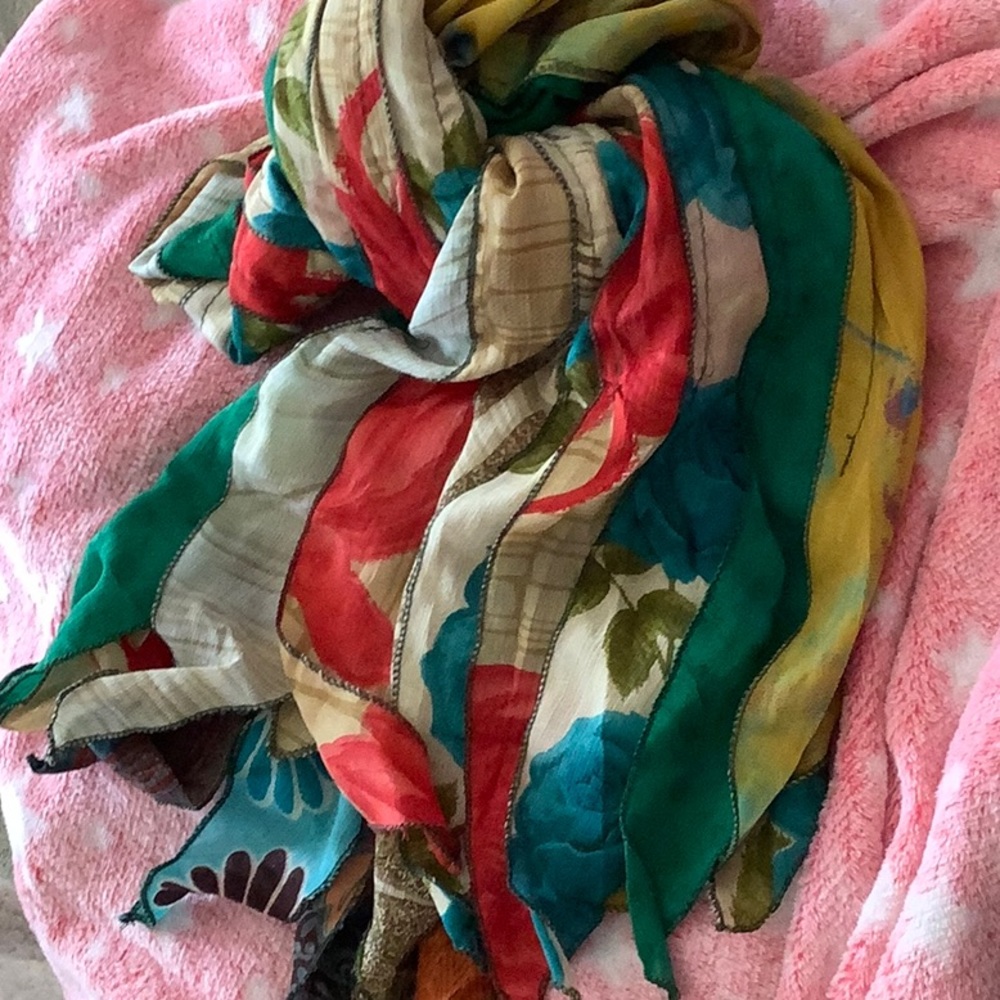 Darn, good yarn, earth festival scarf